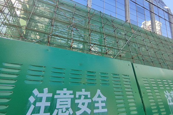 沈陽腳手架搭建時安全網應如何使用呢？